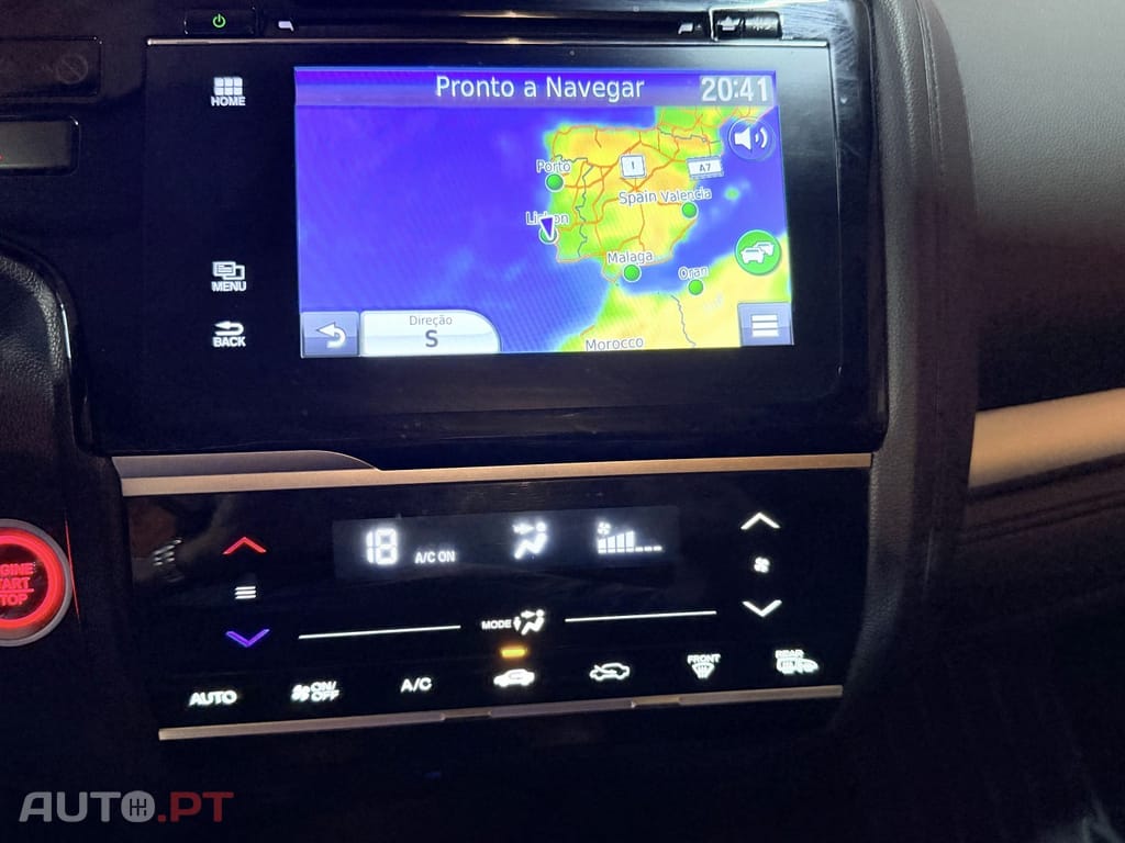 Honda Jazz 1.3 I-VTEC Comfort +Connect. Navi CVT