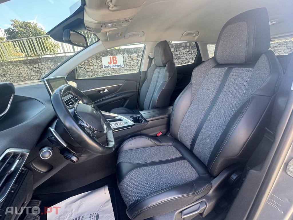 Peugeot 3008 1.6 BlueHDi Allure