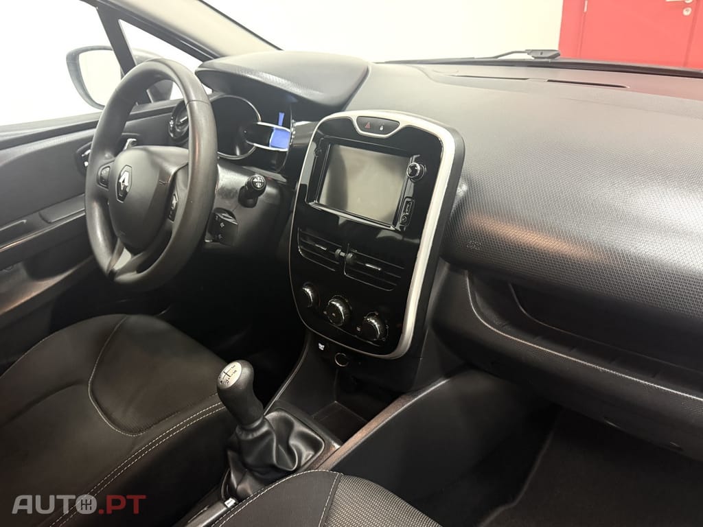 Renault Clio Sport Tourer 0.9 TCe Limited
