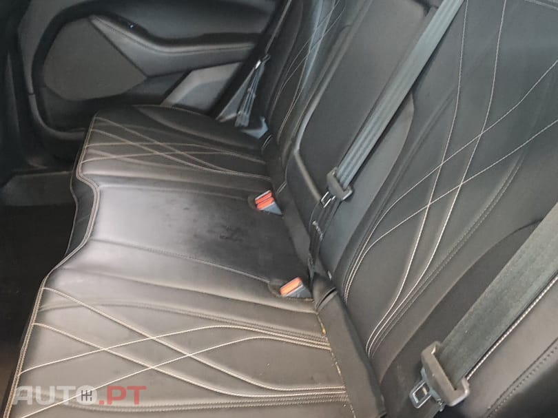 Ford Mustang Mach-E 98.7 kWh Premium