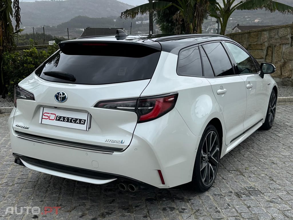 Toyota Corolla TOURING SPORTS 184H COLLECTION