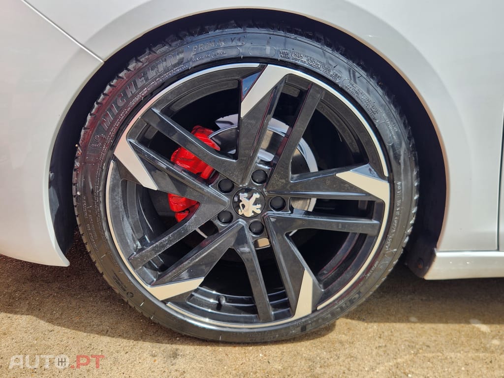 Peugeot 308 1.5 BlueHDi Business Line