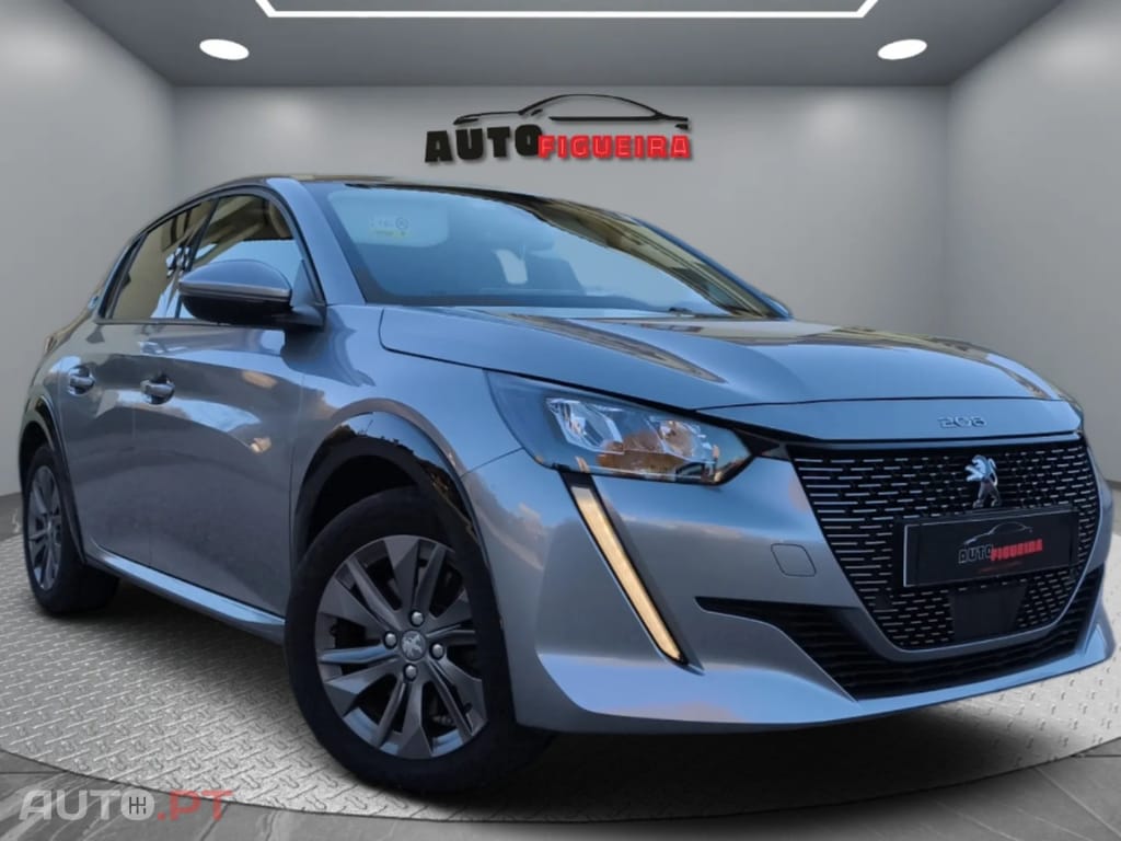 Peugeot E-208 50 kWh Allure Pack