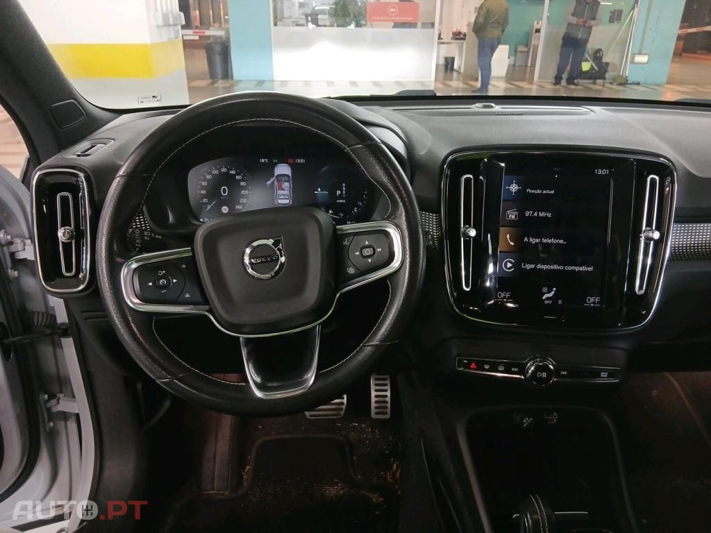 Volvo XC40 1.5 T5 PHEV R-Design