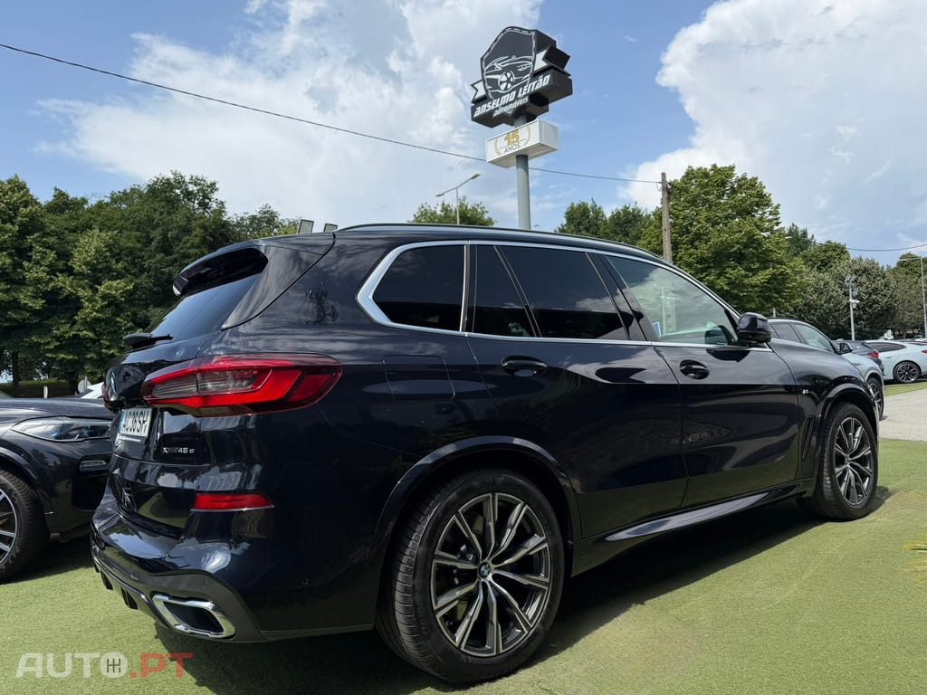 BMW X5 45 e xDrive Pack M