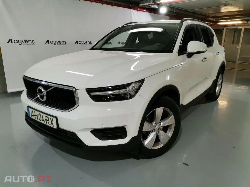 Volvo XC40 1.5 T3 Momentum Core