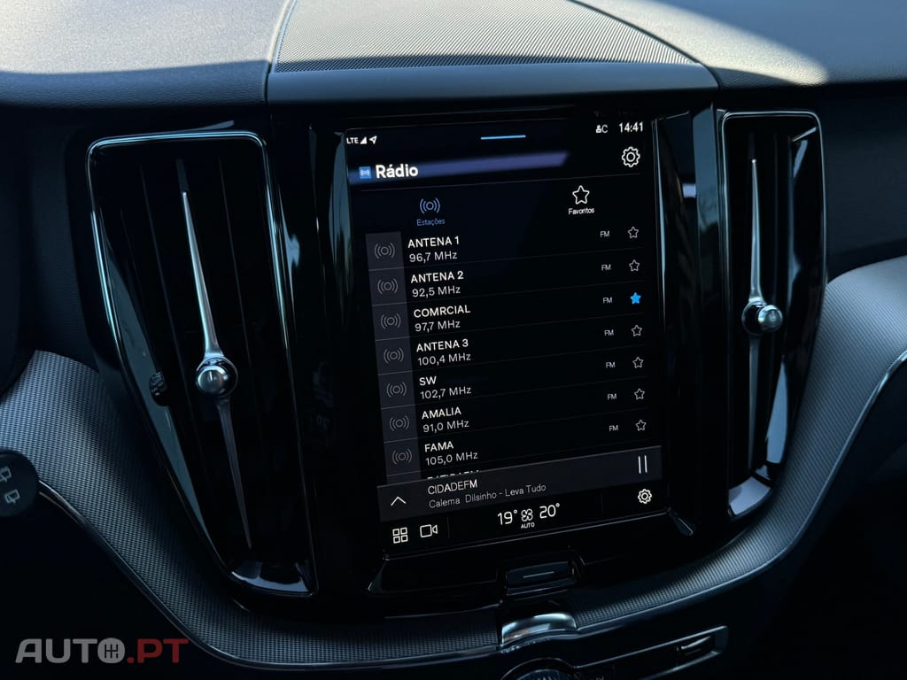 Volvo XC60 2.0 T6 PHEV Black Edition AWD