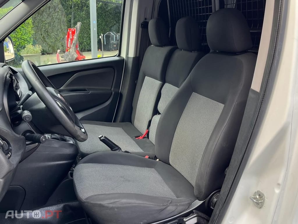 Fiat Doblo 1.6  120 CV  L 2
