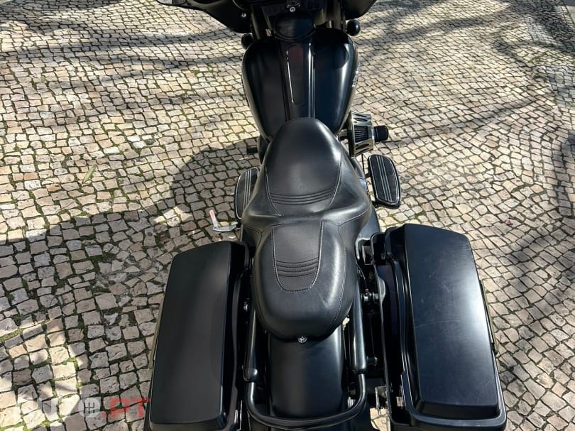 Harley Davidson FLHXS Street Glide