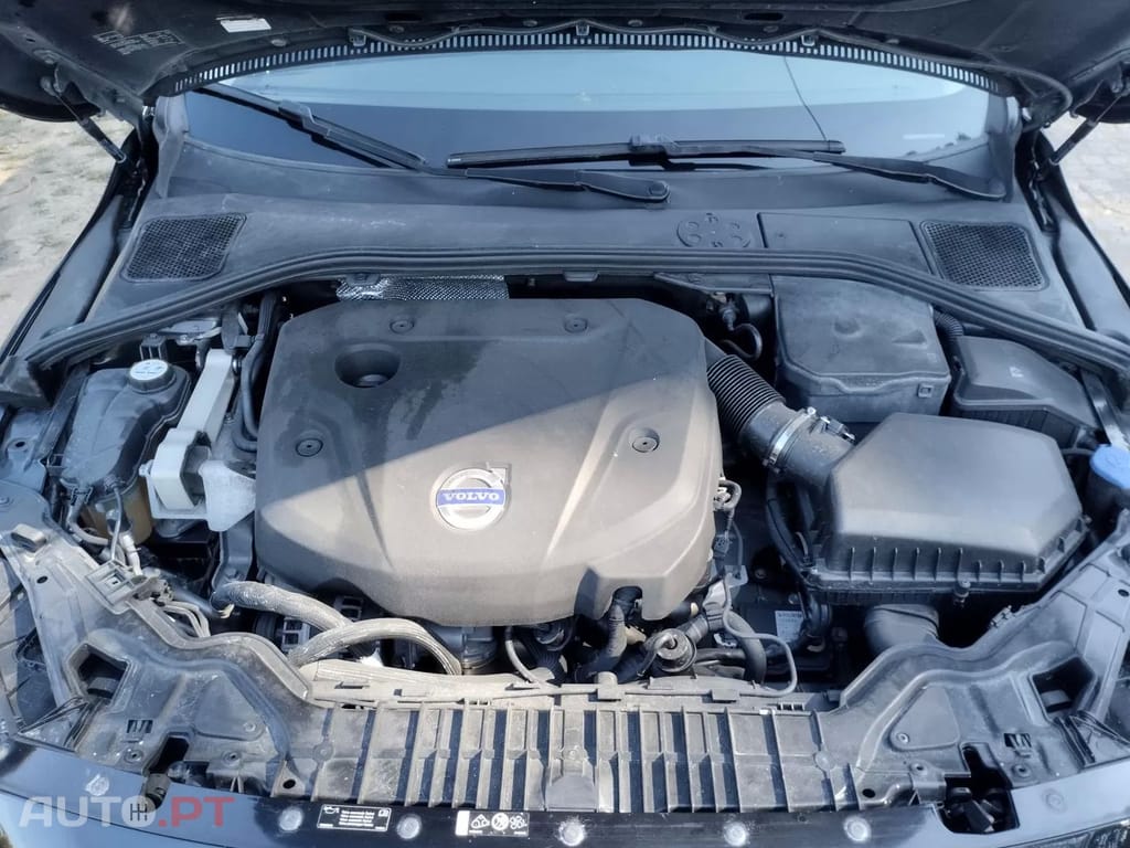 Volvo V60 2.0 D4 Momentum Eco Geartronic