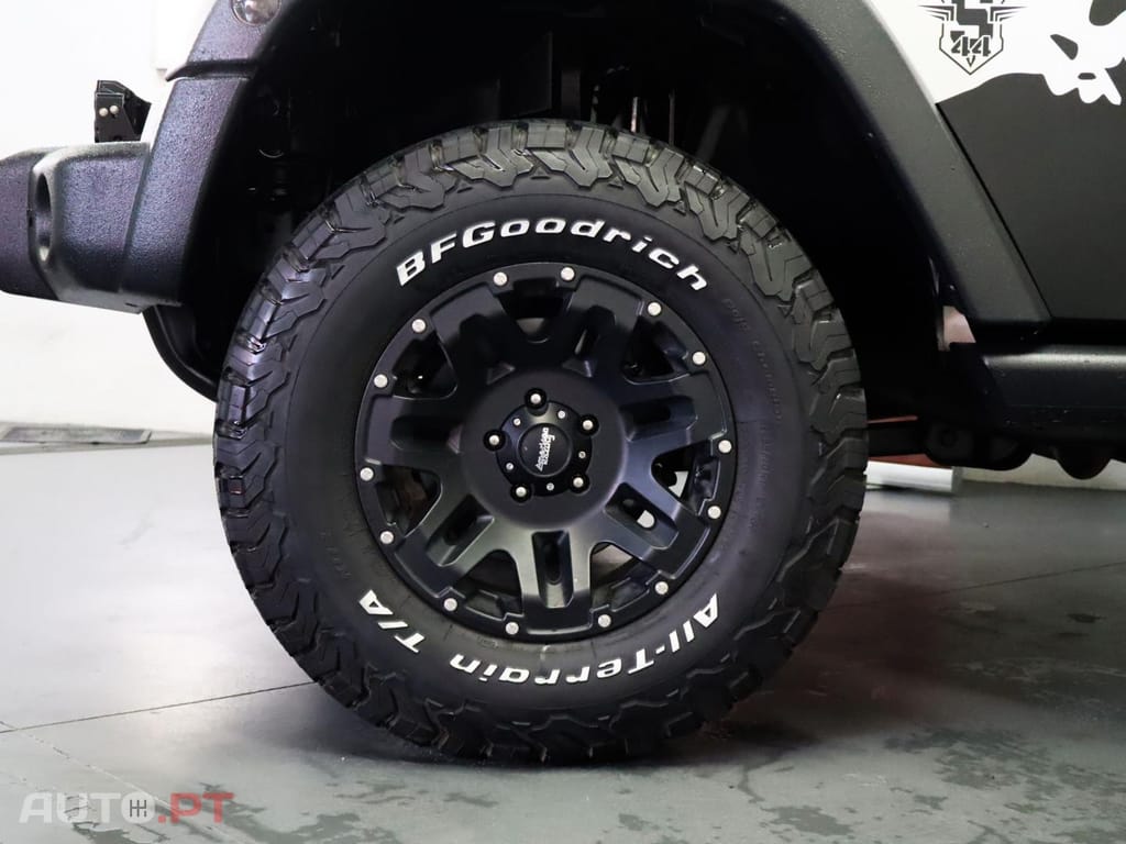 Jeep Wrangler Unlimited 2.8 CRD MTX Sahara Adventure Edition