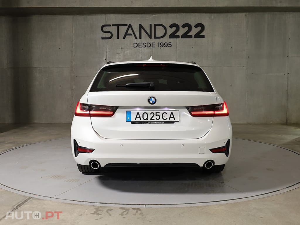 BMW 318 Touring Line Sport Auto