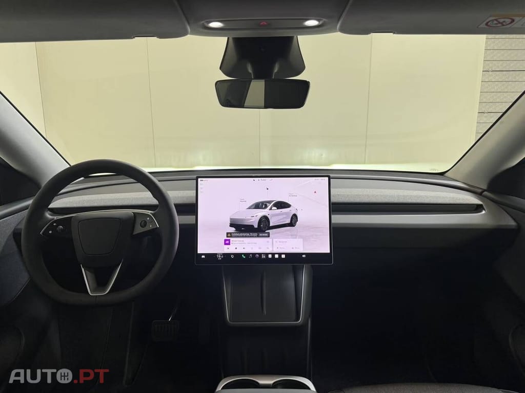 Tesla Model Y Standard Range