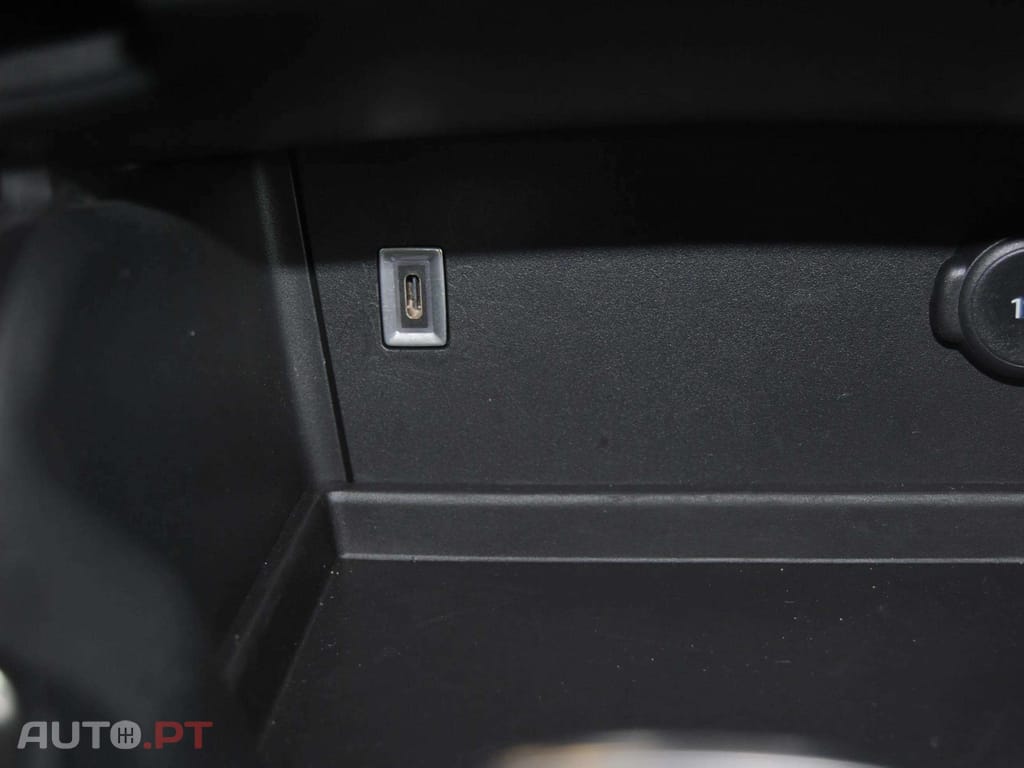 DS DS7 E-Tense Performance Line EAT8