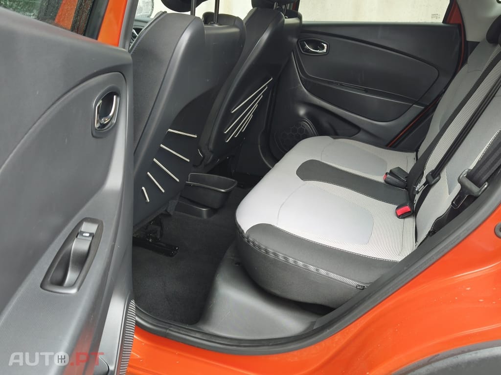 Renault Captur dCi 90 EDC Dynamique