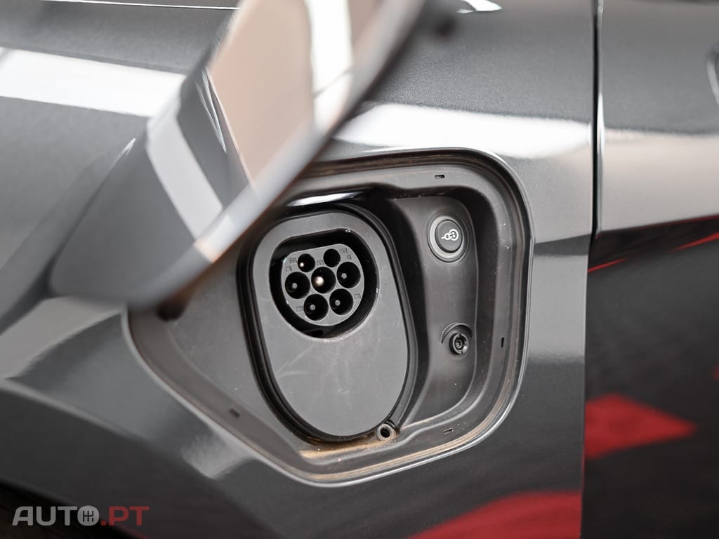 Porsche Taycan 4S