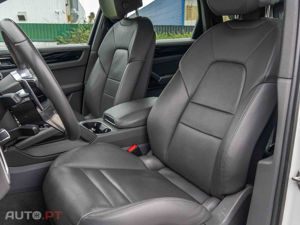 Porsche Cayenne Tiptronic S