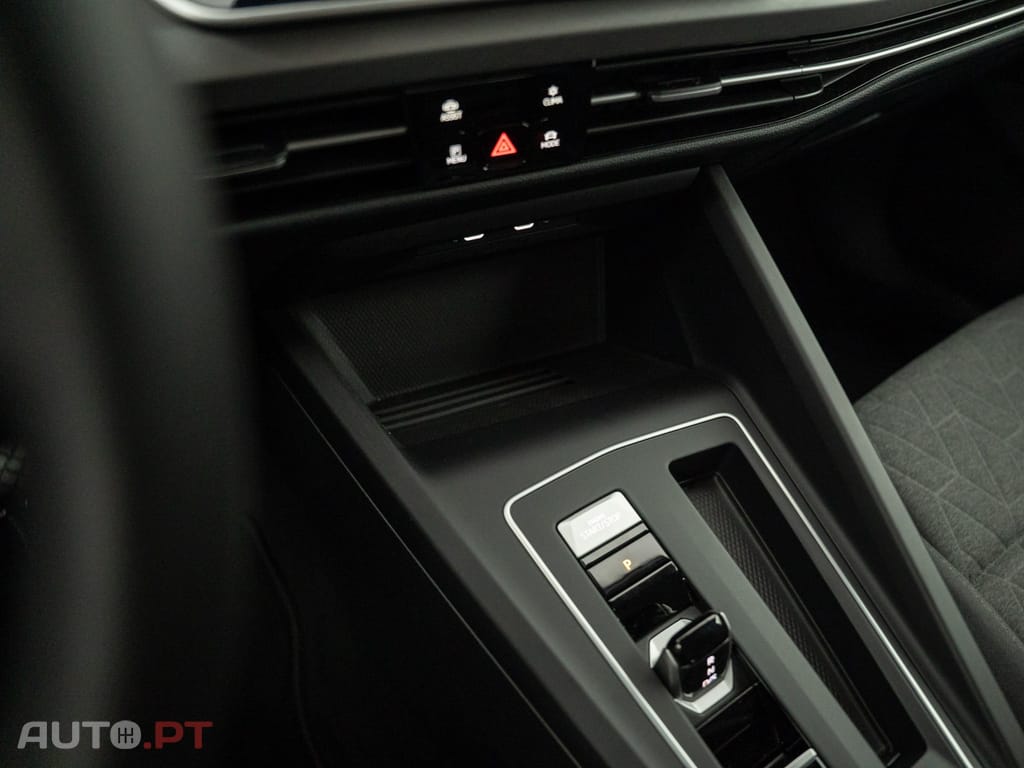 Volkswagen Golf 1.5 TSI e-Hybrid Life DSG