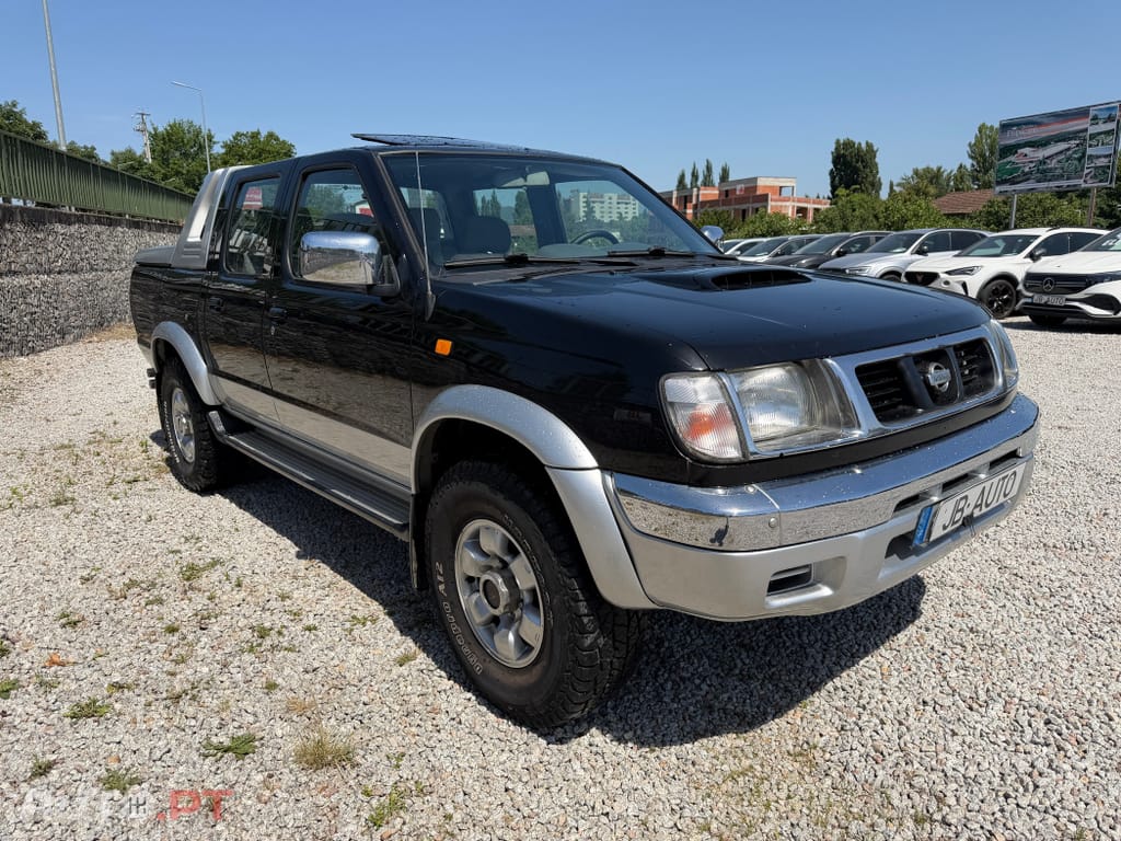 Nissan Navara 2.5TDi 4x4 5LUG