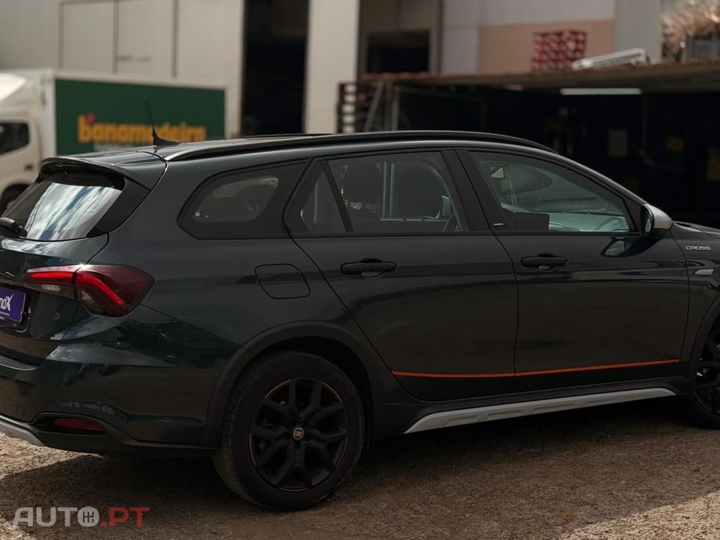 Fiat Tipo 1.0 GSE T3 Cross