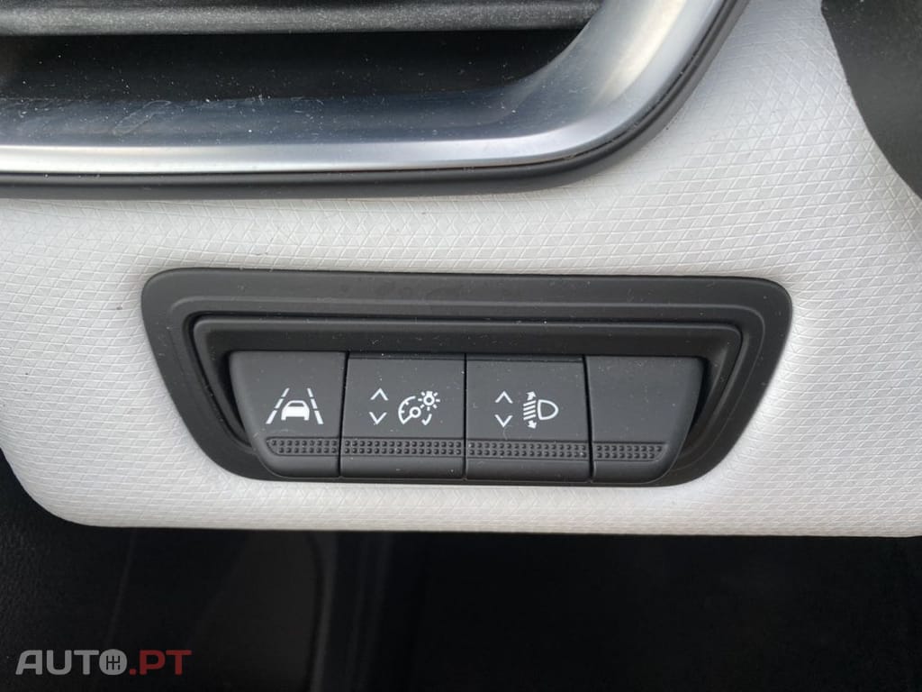Renault Clio TCe 90 EQUILIBRE