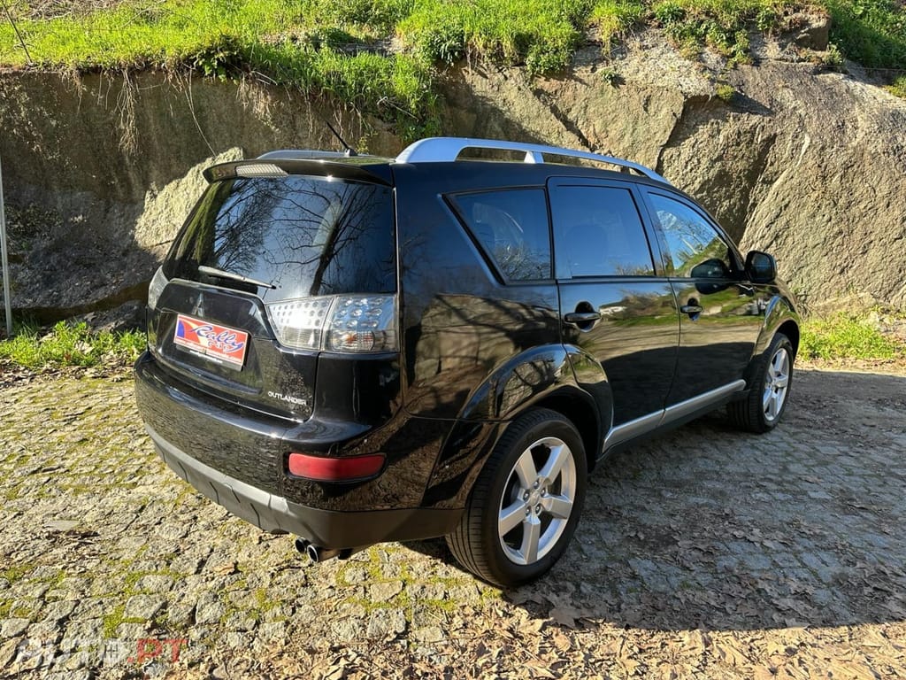 Mitsubishi Outlander 2.0 DI-D Intense 4WD