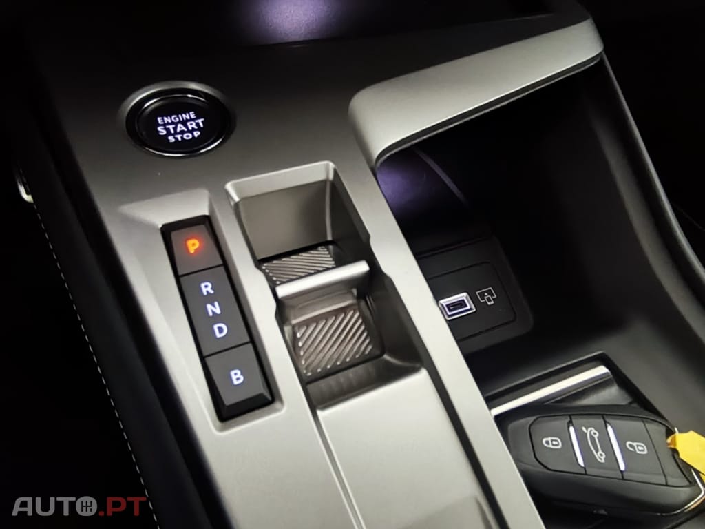 Peugeot E-308 58 kWh GT