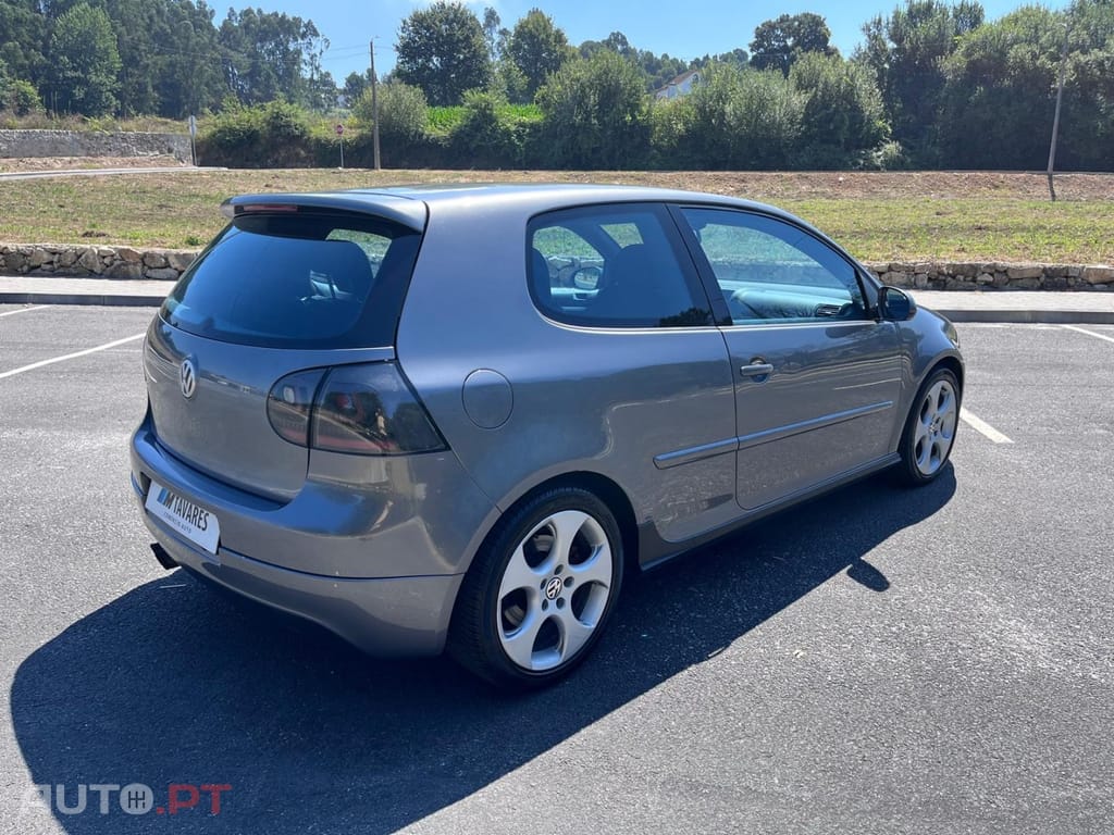 Volkswagen Golf 2.0 GTi