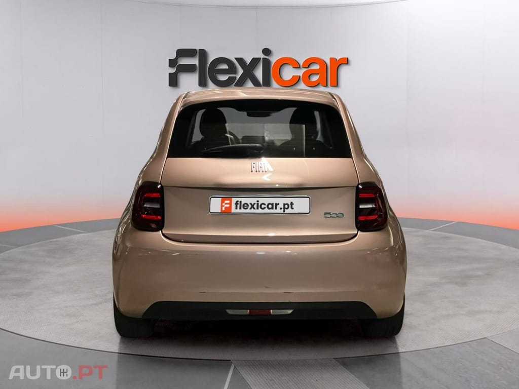 Fiat 500e 42 KWh Icon