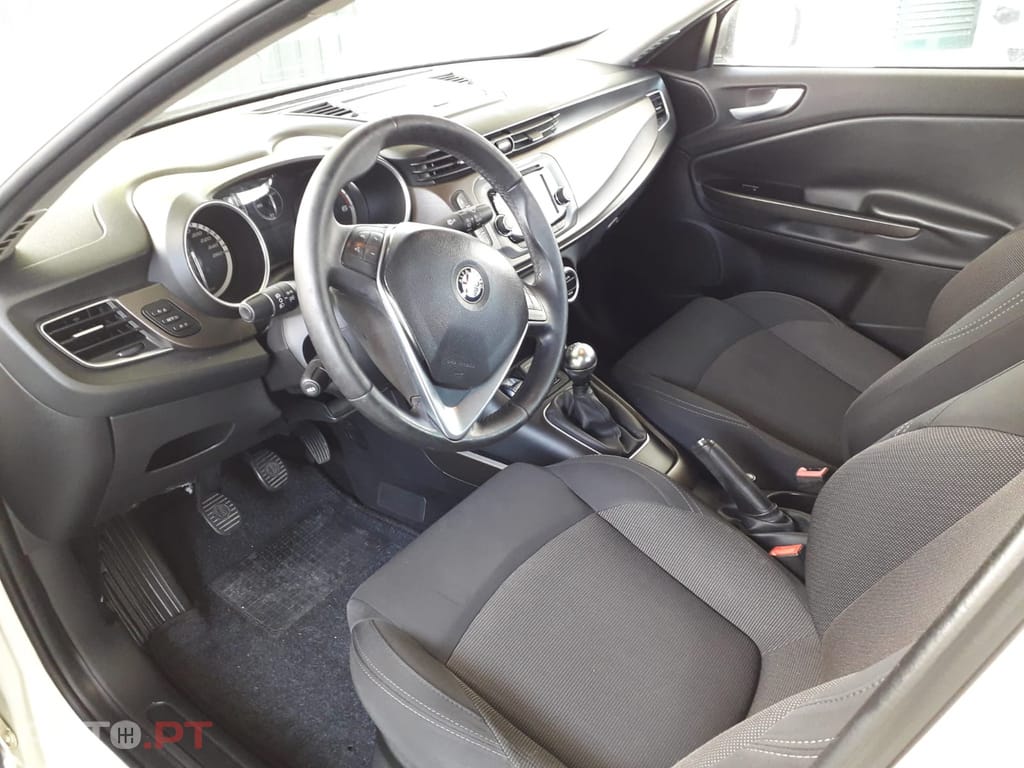 Alfa Romeo Giulietta 1.6  JTD