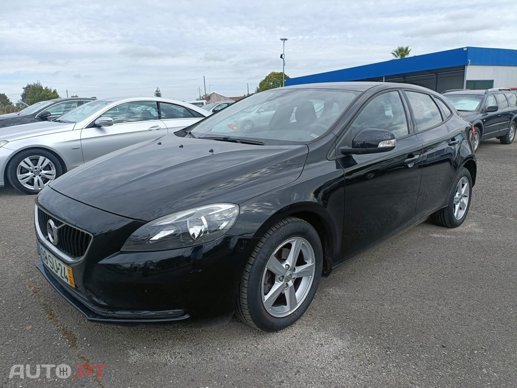 Volvo V40 2.0 D2 Momentum