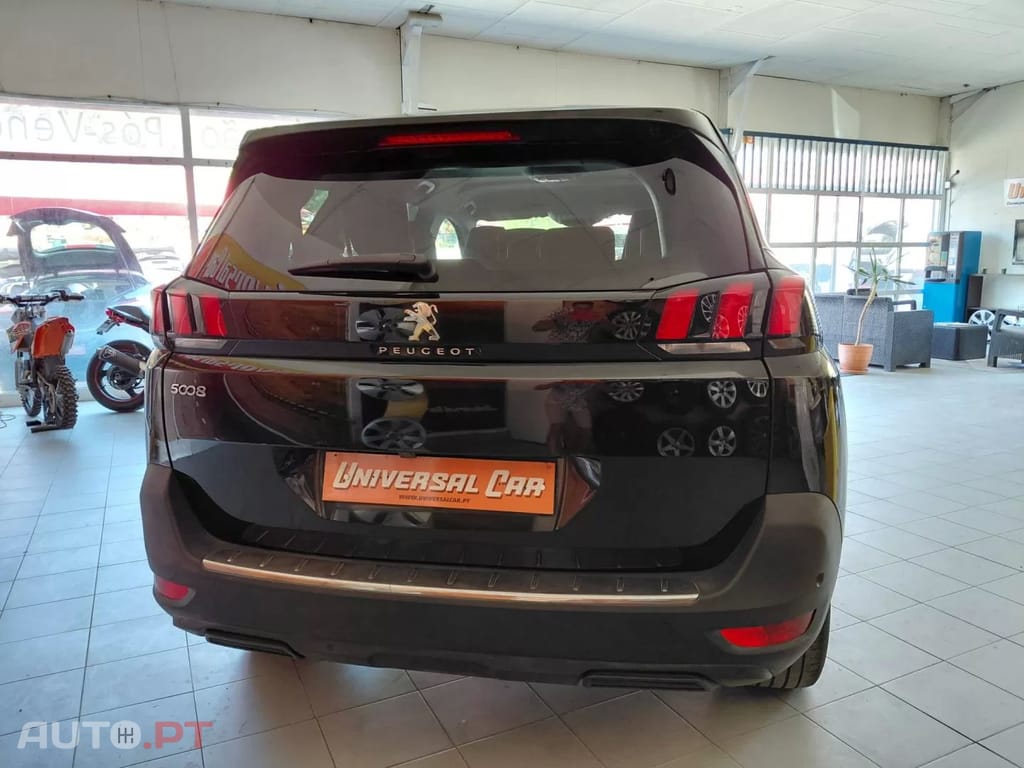 Peugeot 5008 PureTech 130 Stop & Start Active Pack