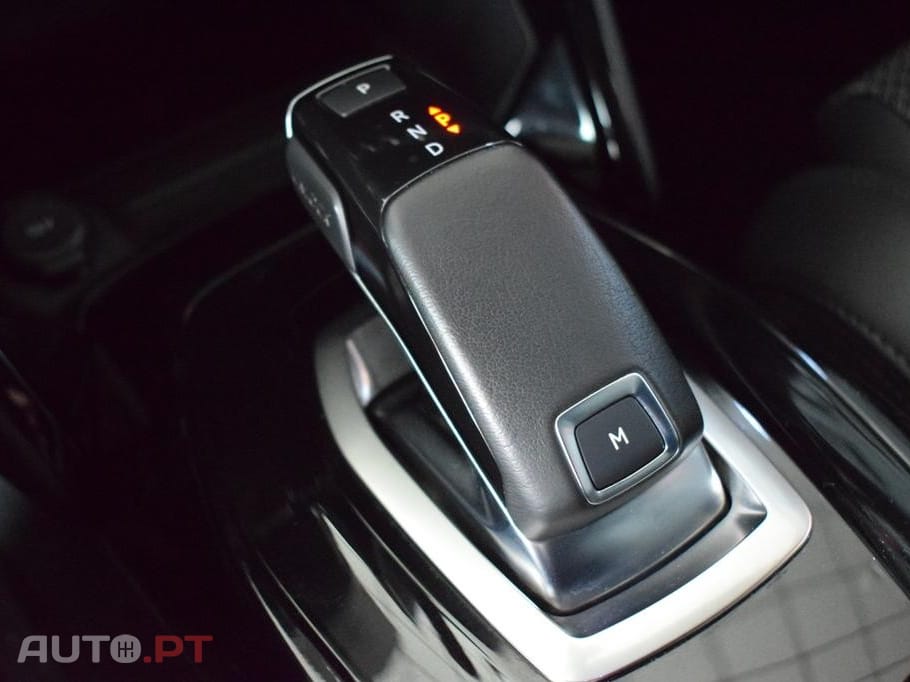Peugeot 2008 1.5 BlueHDi GT EAT8