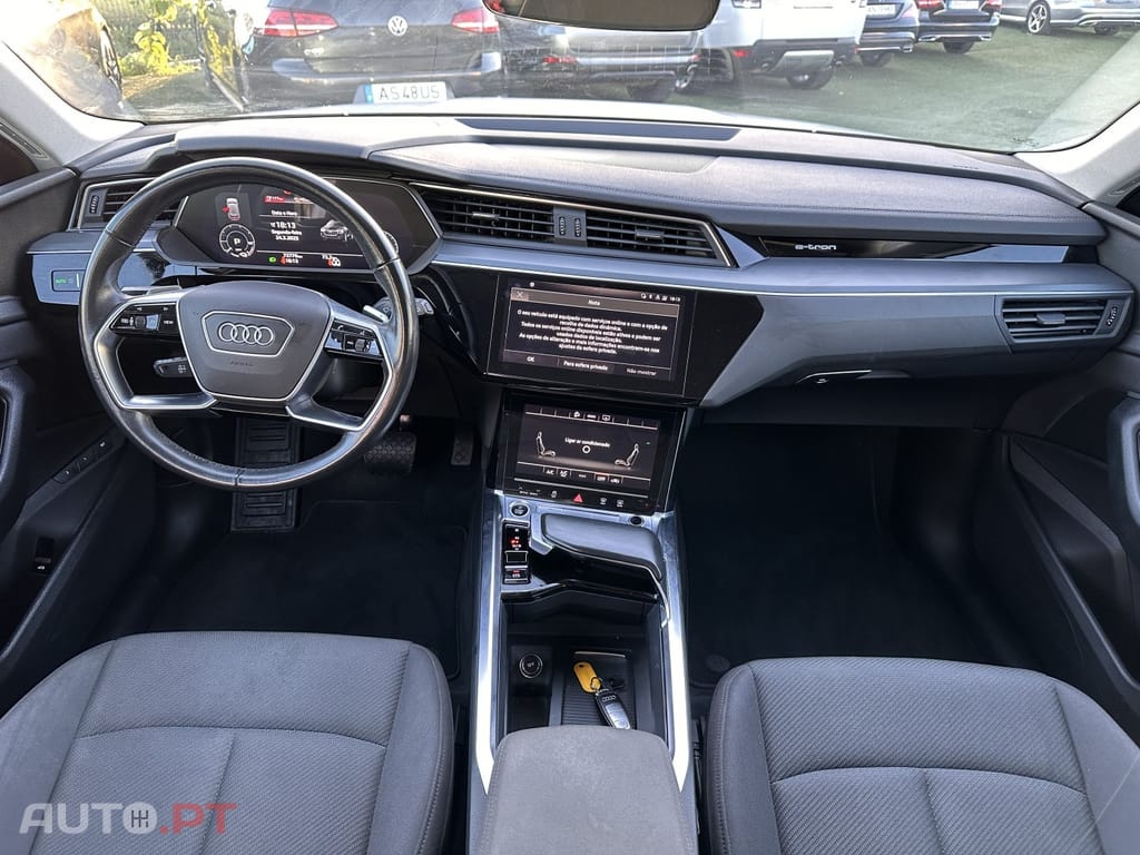 Audi E-Tron 50 quattro
