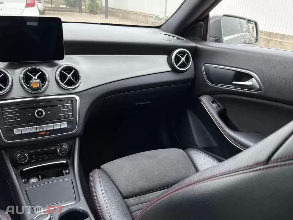 Mercedes-Benz CLA 200 d Shooting Brake AMG Line Aut.