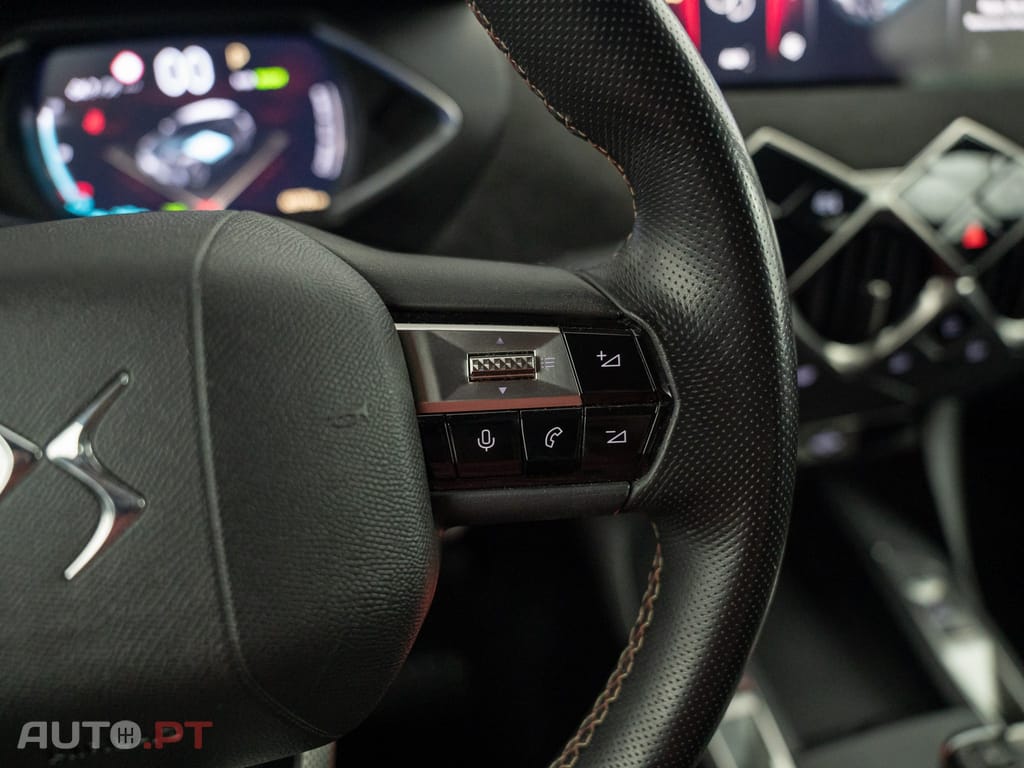 DS DS3 Crossback E-Tense Performance Line