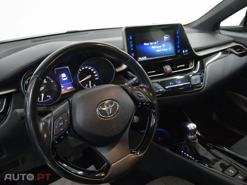 Toyota C-HR 1.8 HSD Comfort+Pack Style