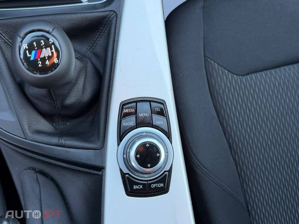 BMW 318 d Touring Line Sport