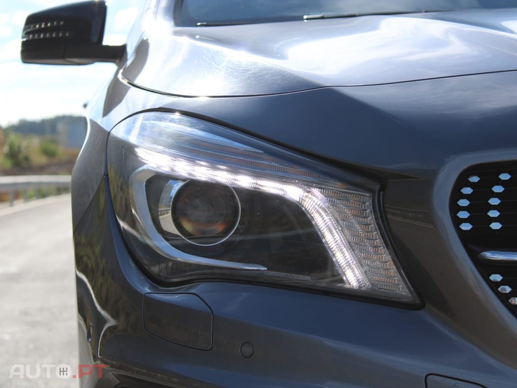 Mercedes-Benz CLA 180 d AMG Line