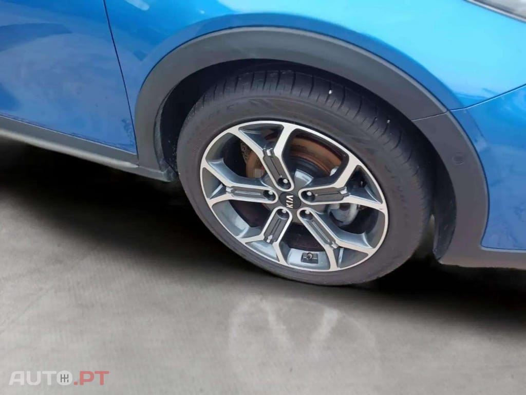 Kia Xceed 1.6 CRDi TECH