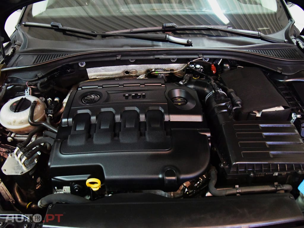 Skoda Superb 2.0 TDI Style