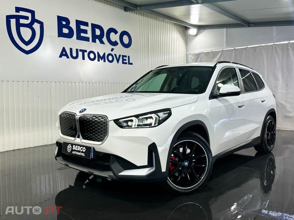 BMW iX1 xDrive30