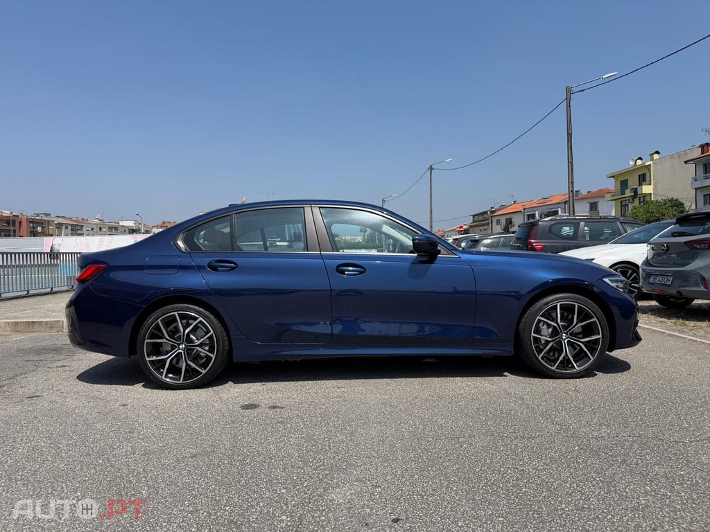 BMW 330 e Line Sport Auto