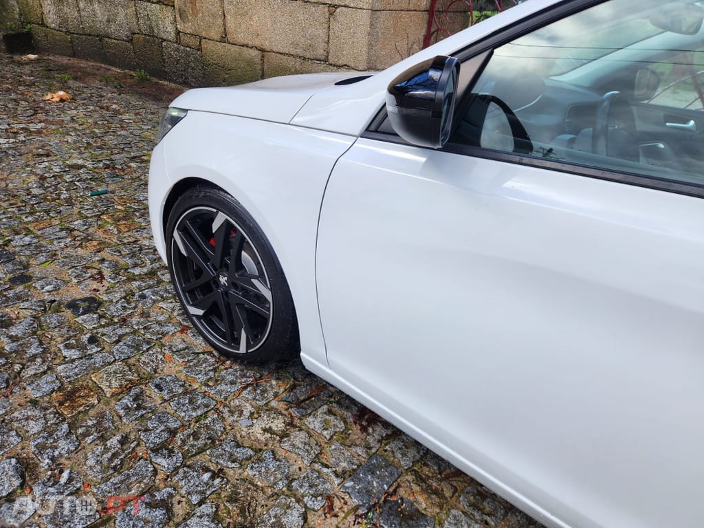 Peugeot 308 1.5 BlueHDi Business Line