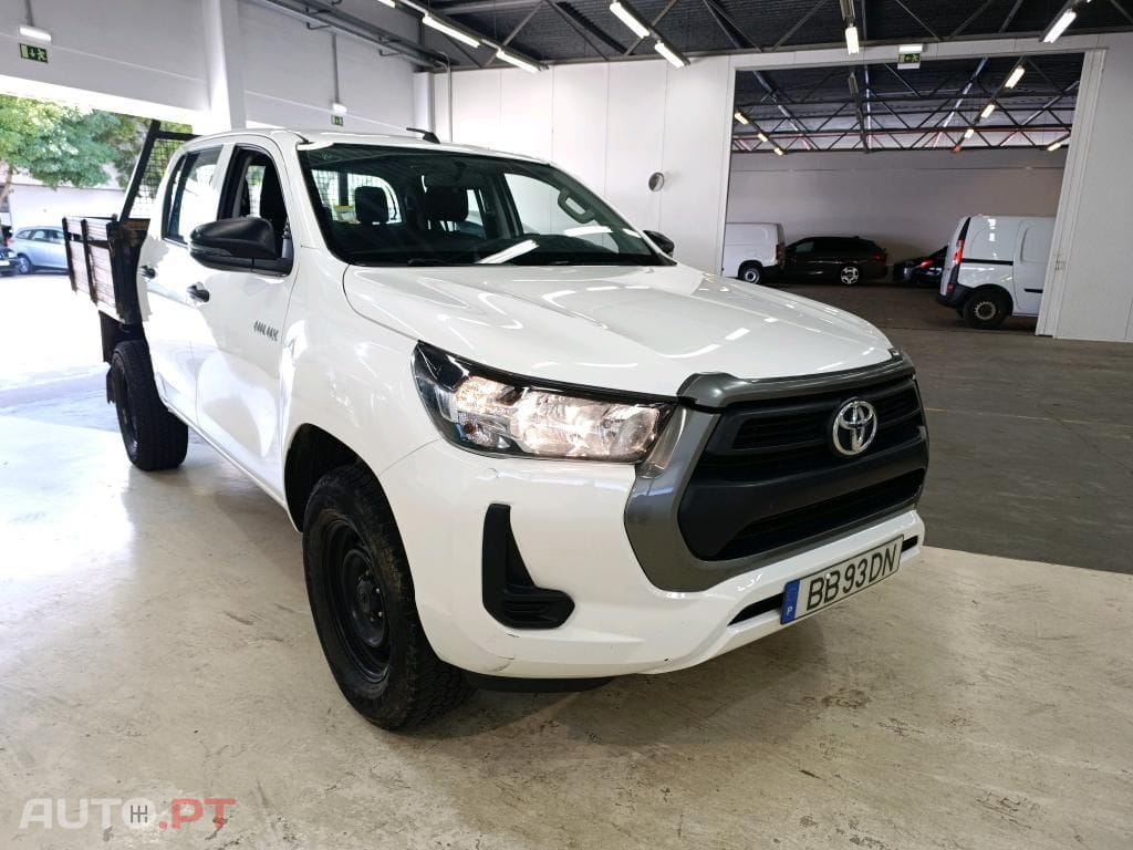 Toyota Hilux HILUX 2.4 D-4D 4WD CD
