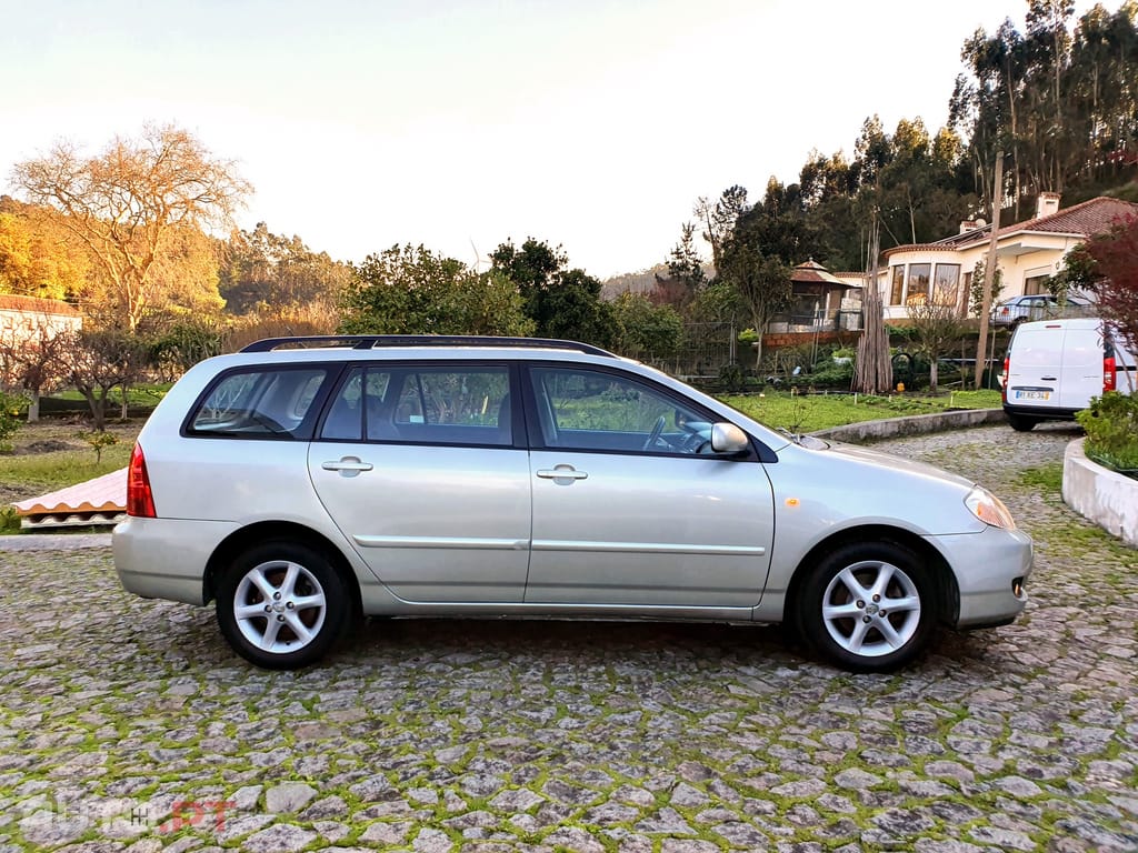 Toyota Corolla Stationwagon 1.4 D-4D Sol