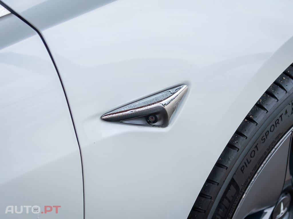 Tesla Model 3 Standard RWD Plus