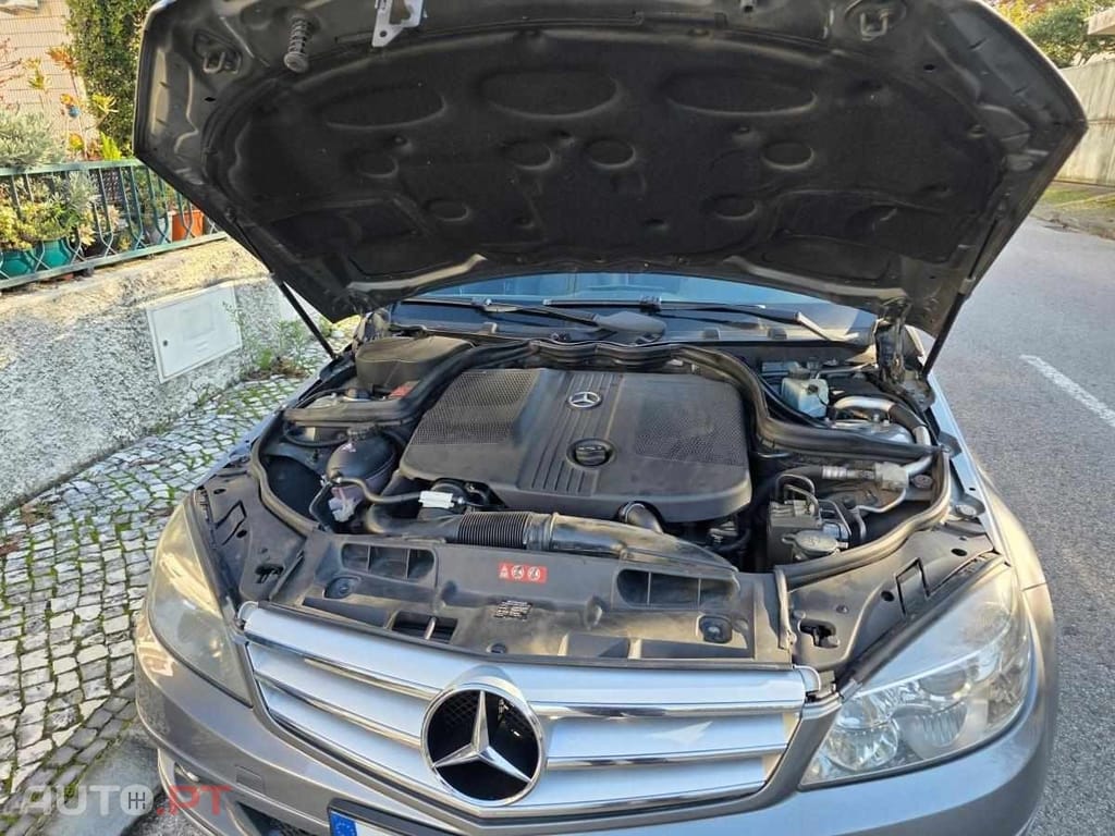 Mercedes-Benz C 180 CDi Avantgarde BlueEfficiency