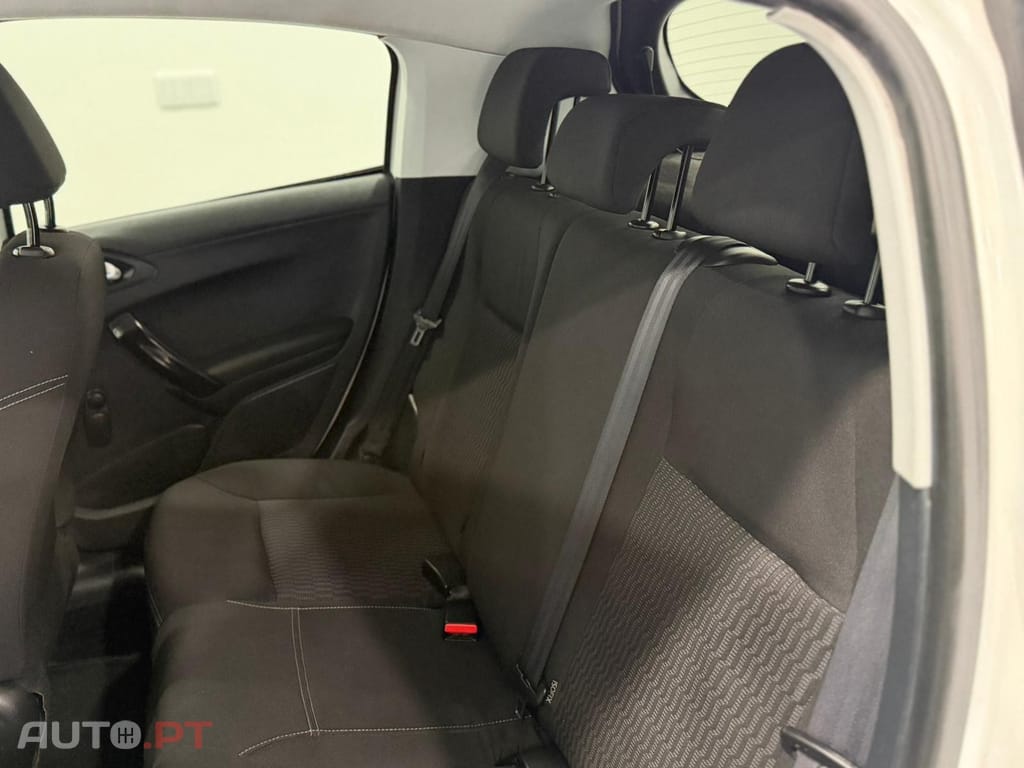 Peugeot 208 1.4 HDi Active