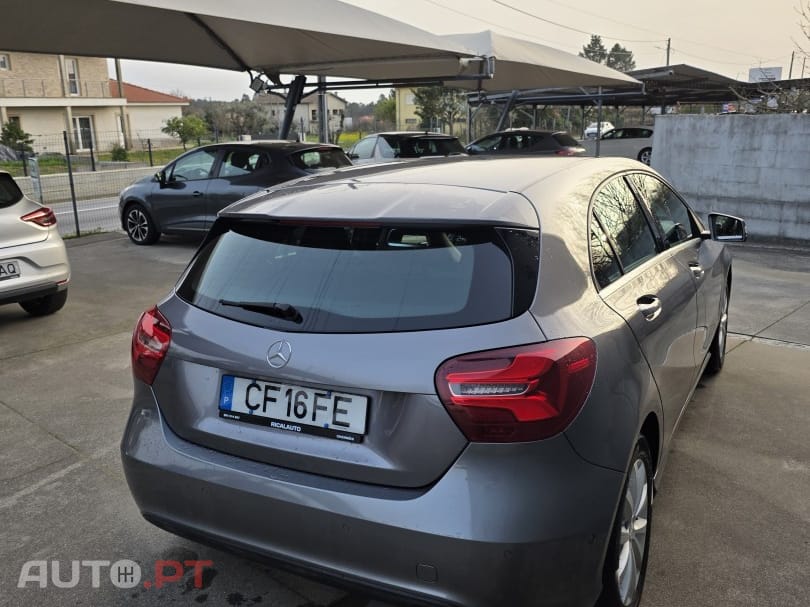 Mercedes-Benz A 180 d — fotografia 5